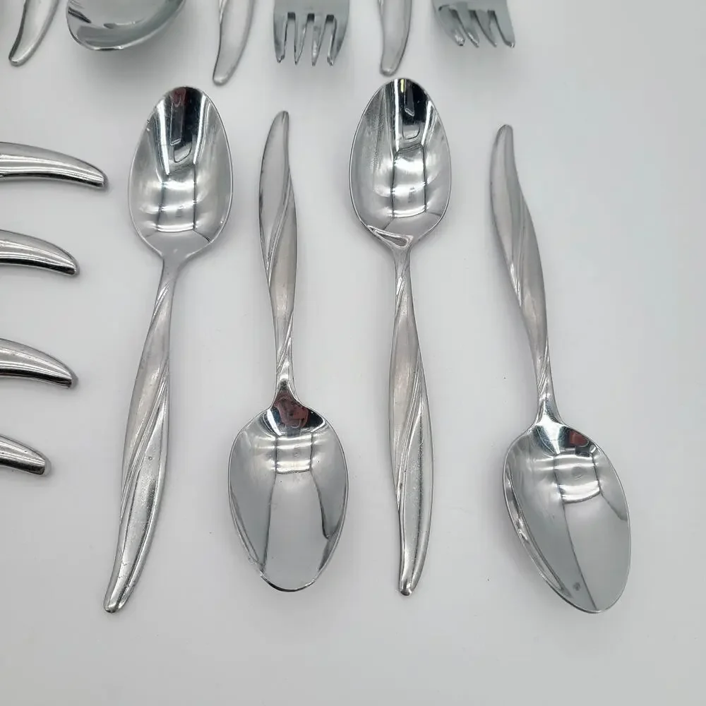 Vintage Pfaltzgraff Flatware Silverware MELODY 20 Pieces 4 Settings China 18/0